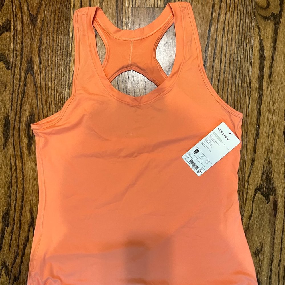 NWT Athleta netro tank size L - coral color
